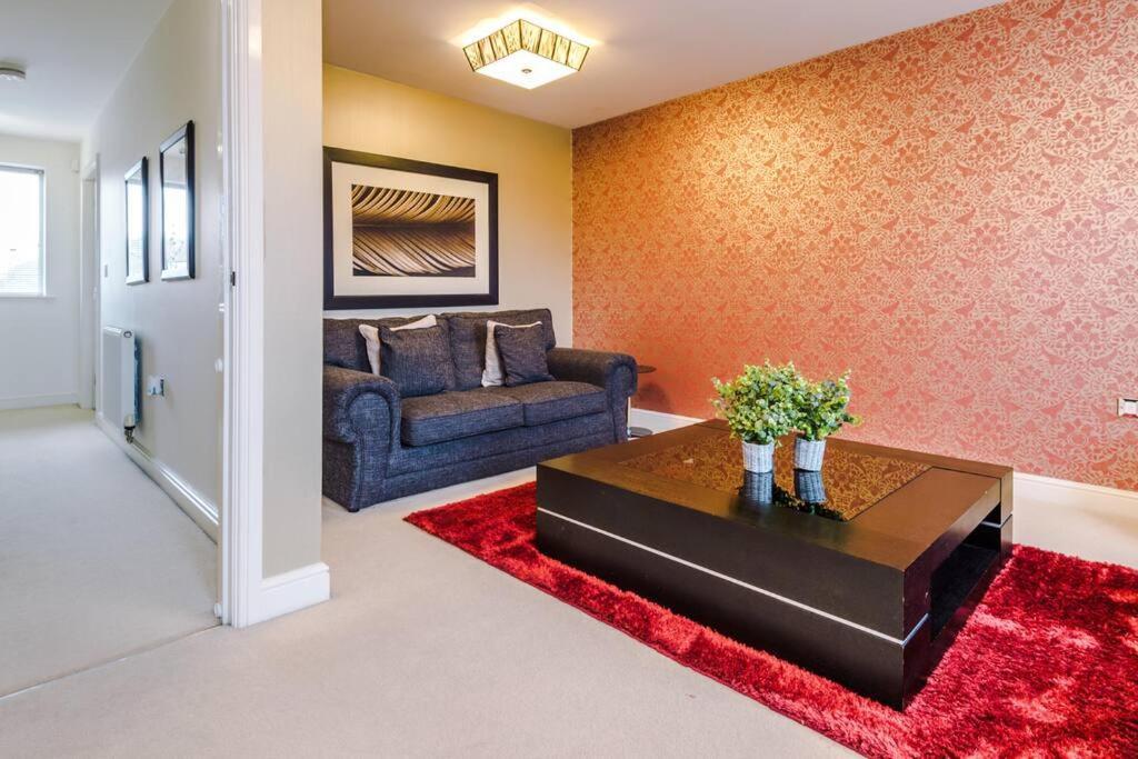 Stylish Townhouse Chester City Centre With Parking ภายนอก รูปภาพ